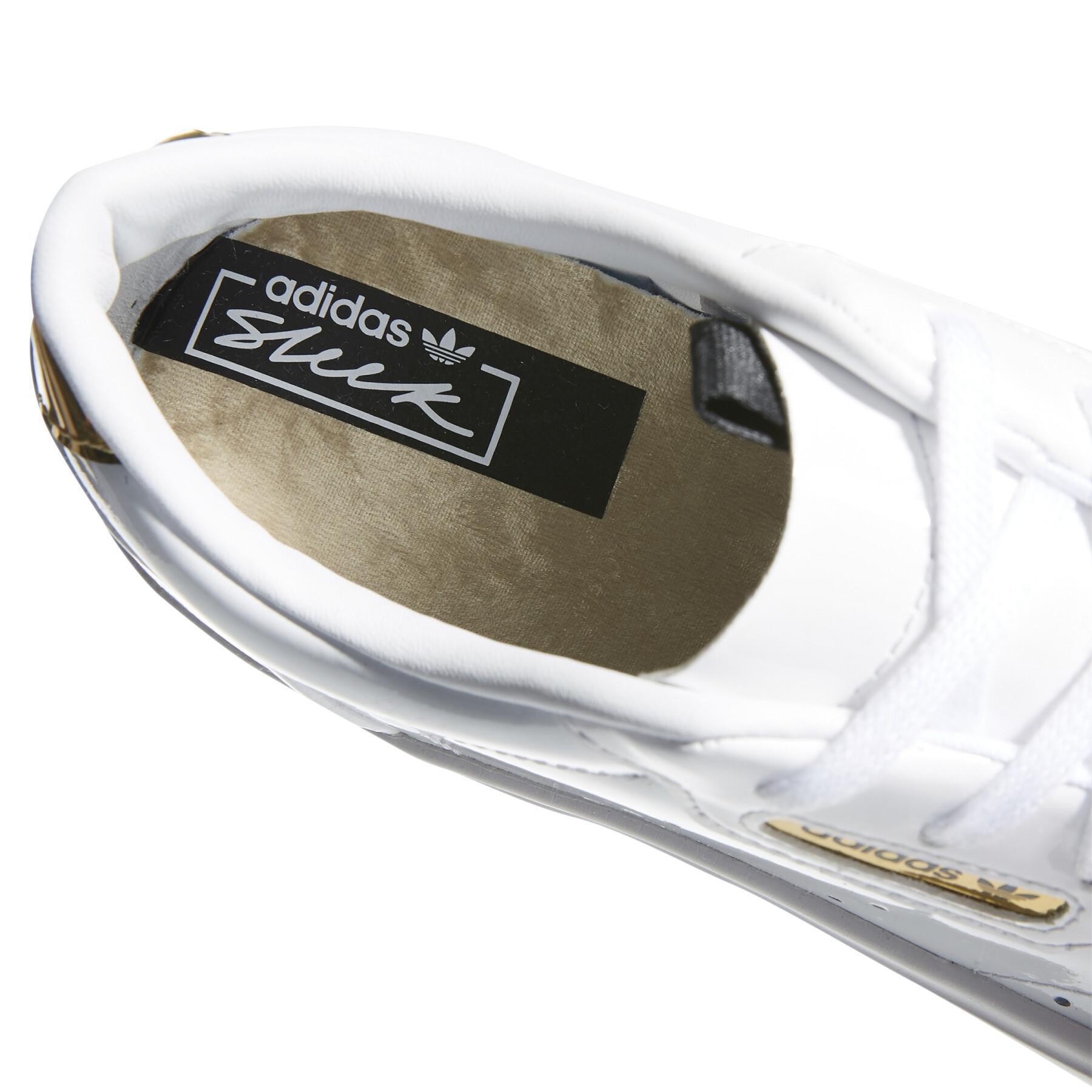Zapatillas de deporte para mujeres adidas Originals Sleek