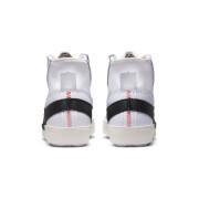 Zapatillas de deporte para mujeres Nike Blazer Mid '77 Jumbo