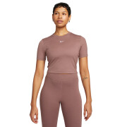 Camiseta slim-fit de mujer Nike Essential